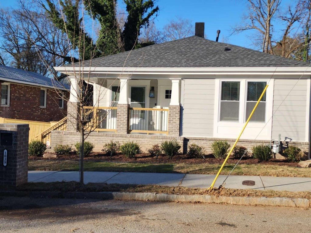 Photo of 1039 Palmetto Avenue SW, Atlanta, GA 30314 (MLS # 10878823)