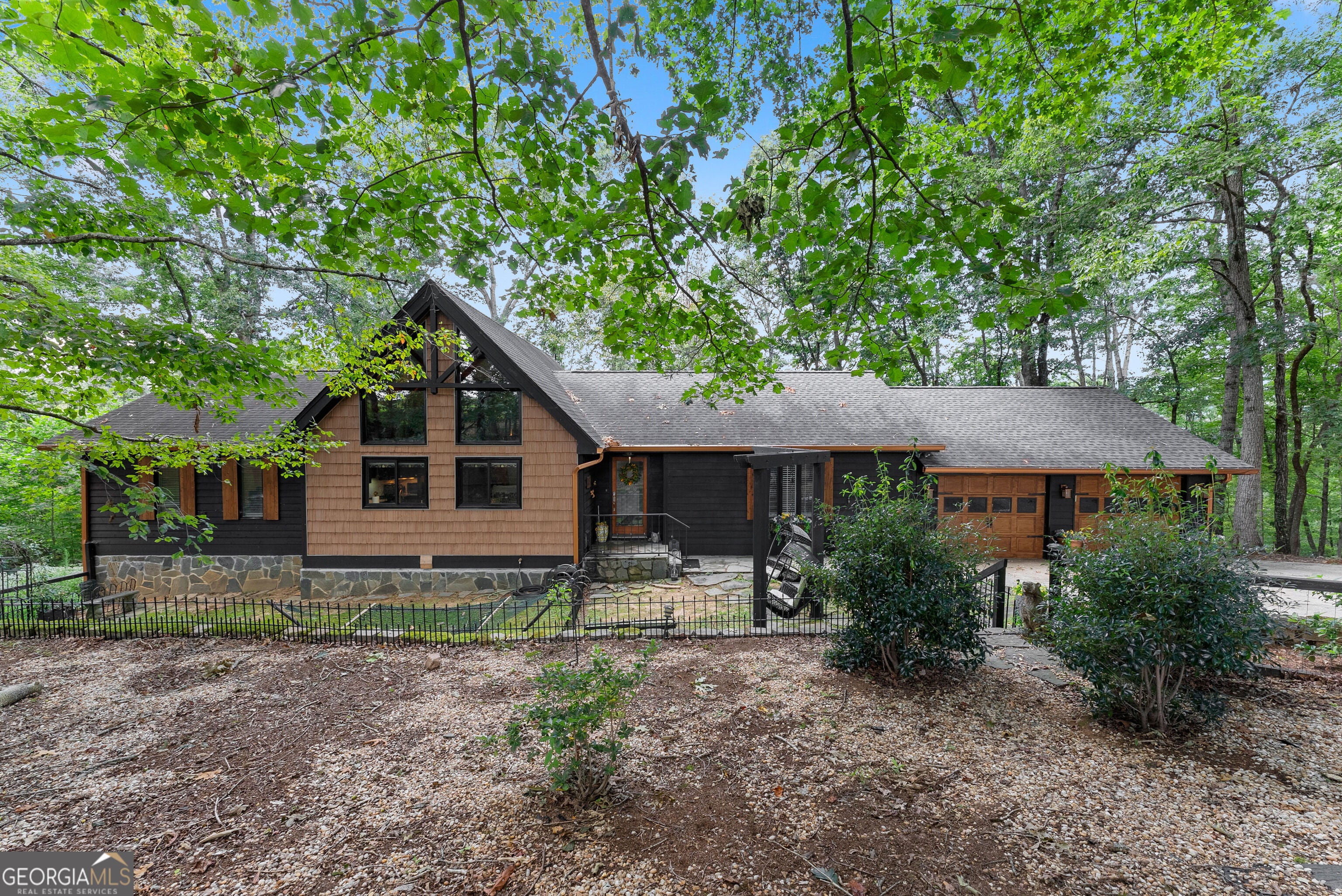 501 High Meadow Lakes Rd