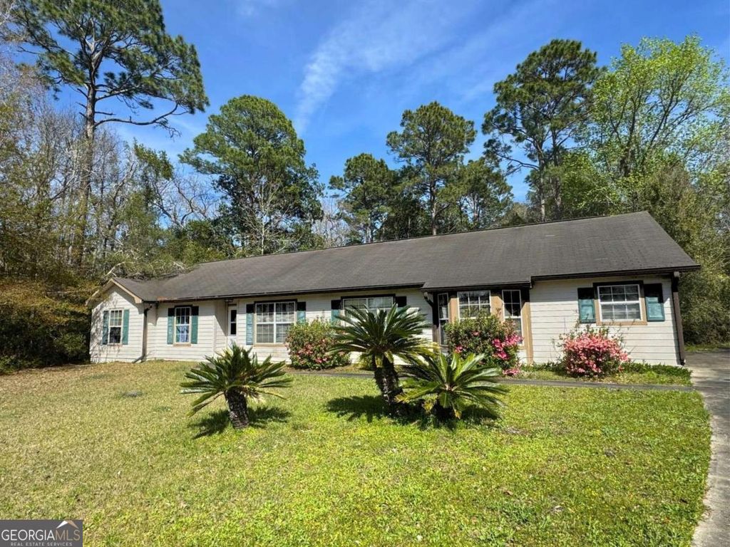 Photo of 110 Lake Crest Drive, Kingsland, GA 31548 (MLS # 10738780)