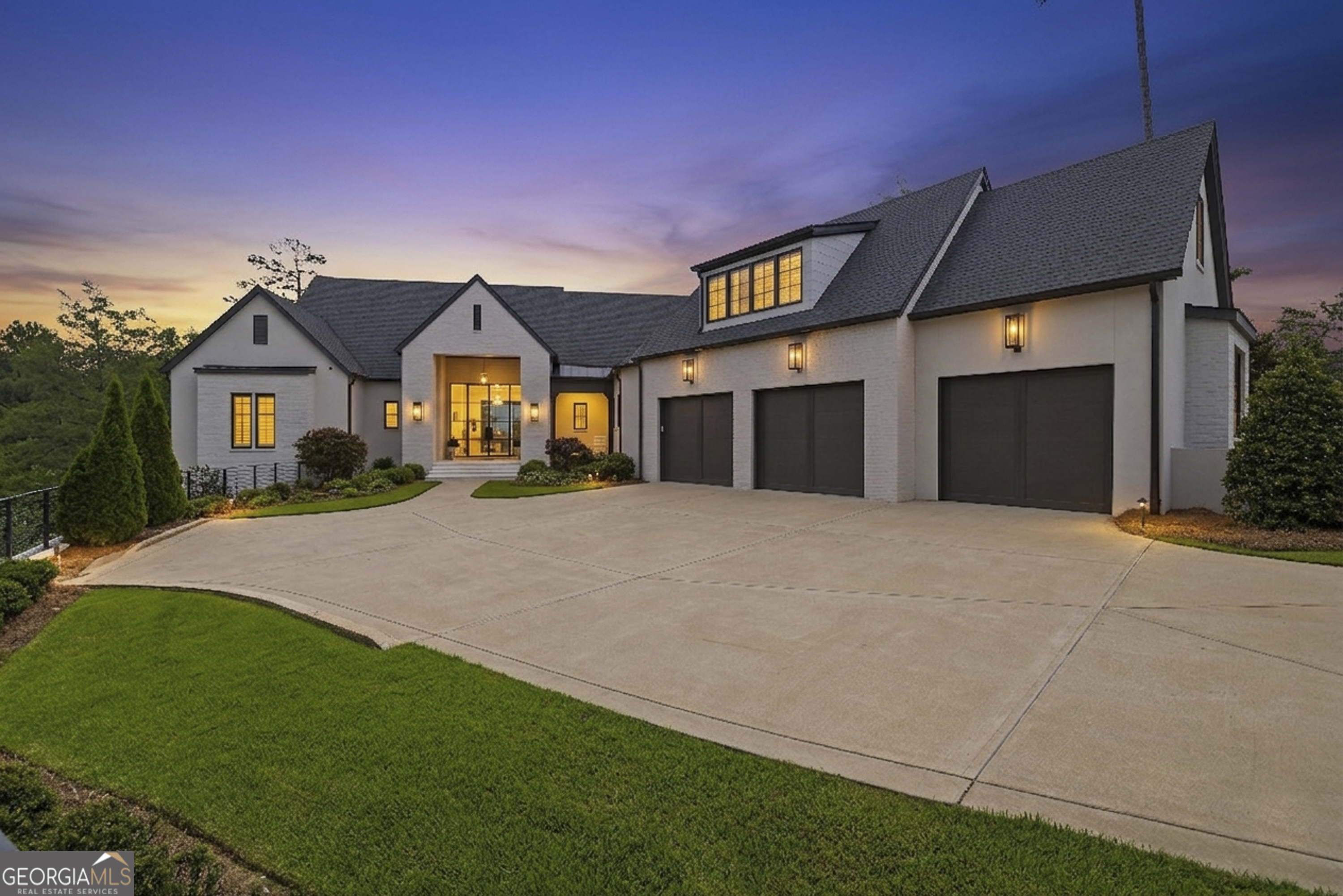 1120 Neary RDG