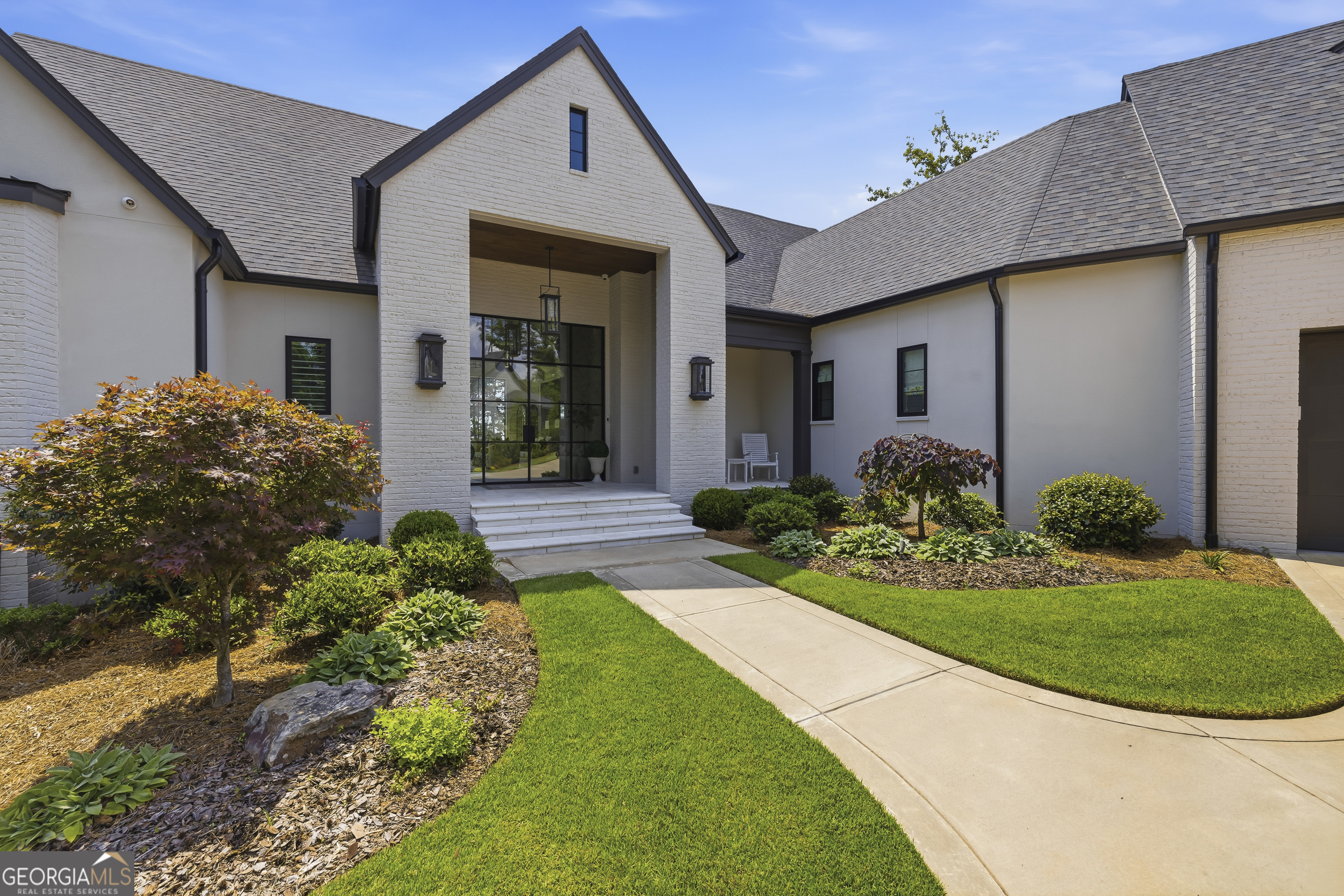 1120 Neary RDG