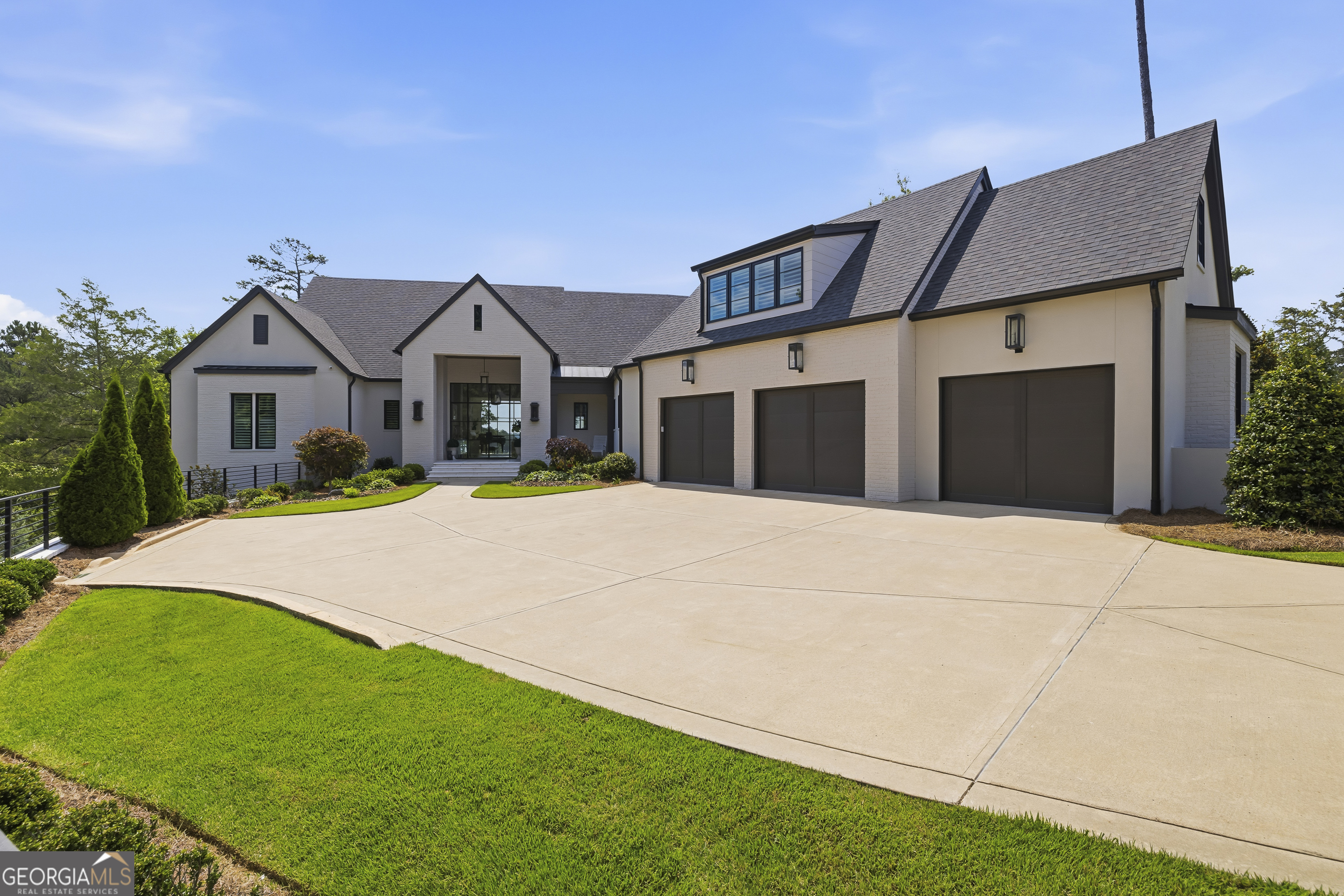 1120 Neary RDG