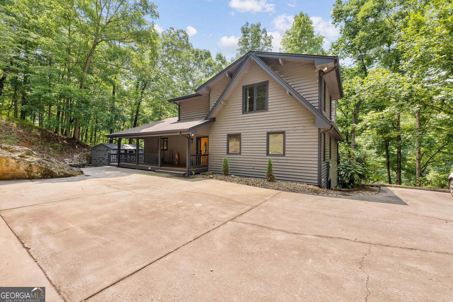 338 Woody Tucker RD