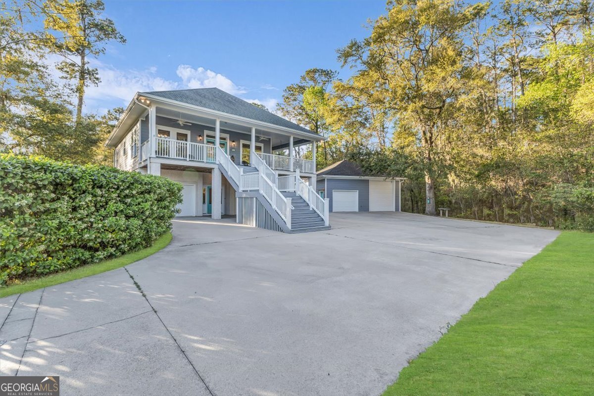 1039 Shell Point Cove RD NE