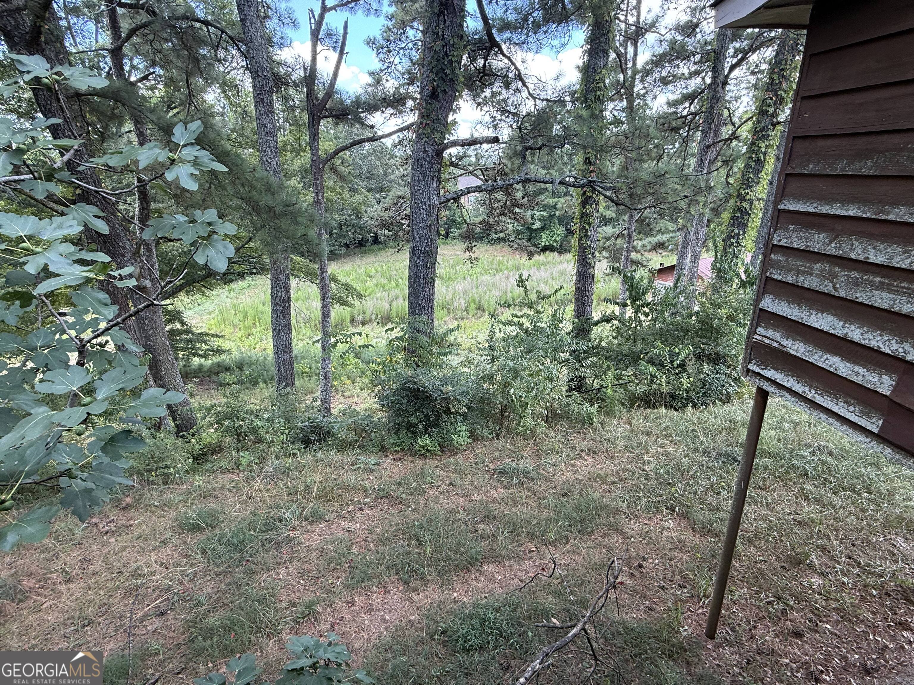 3273 N Bogan RD