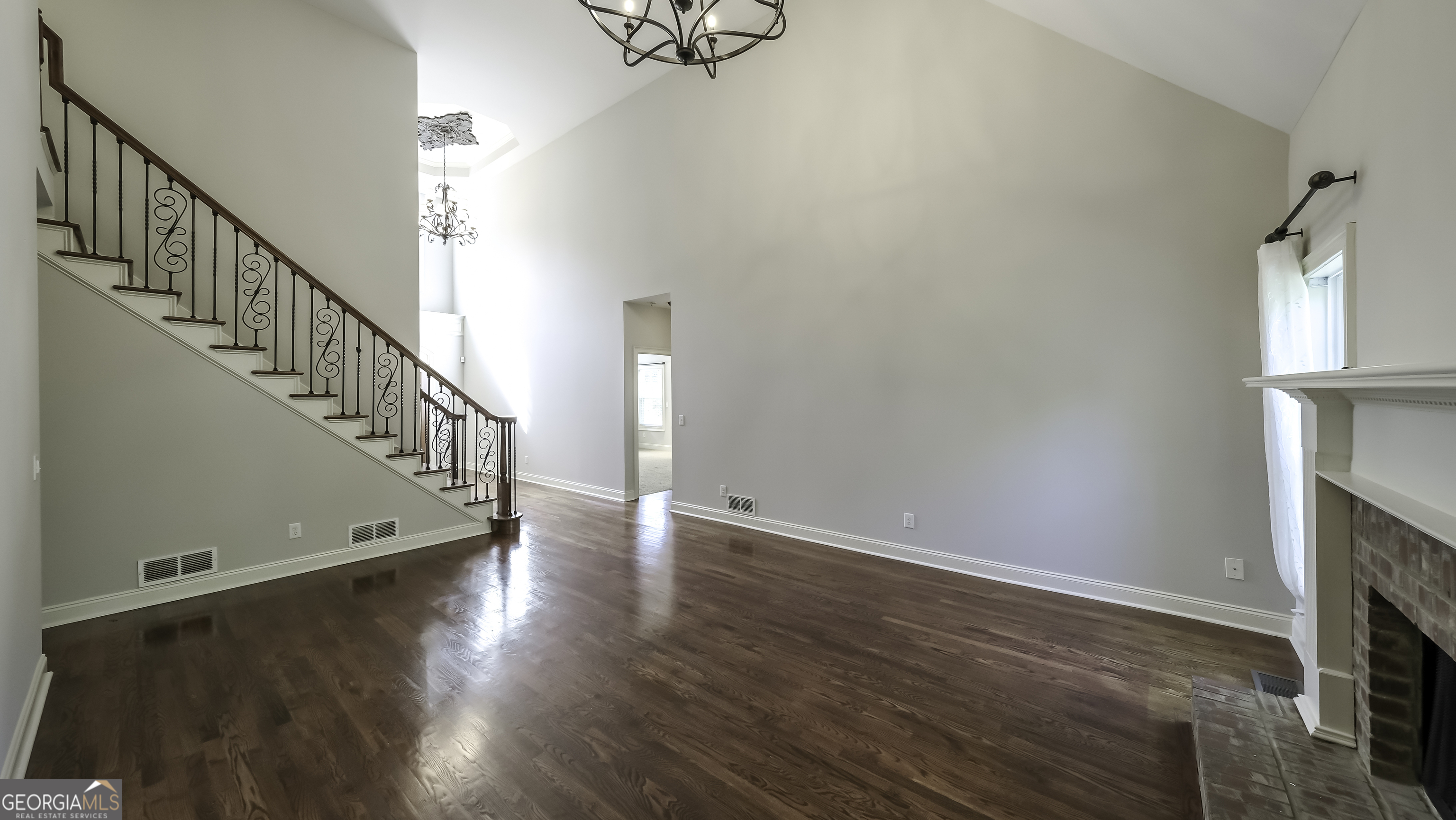 893 SOMERSBY DR