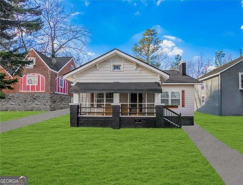 684 S Elizabeth PL NW Atlanta GA 30318