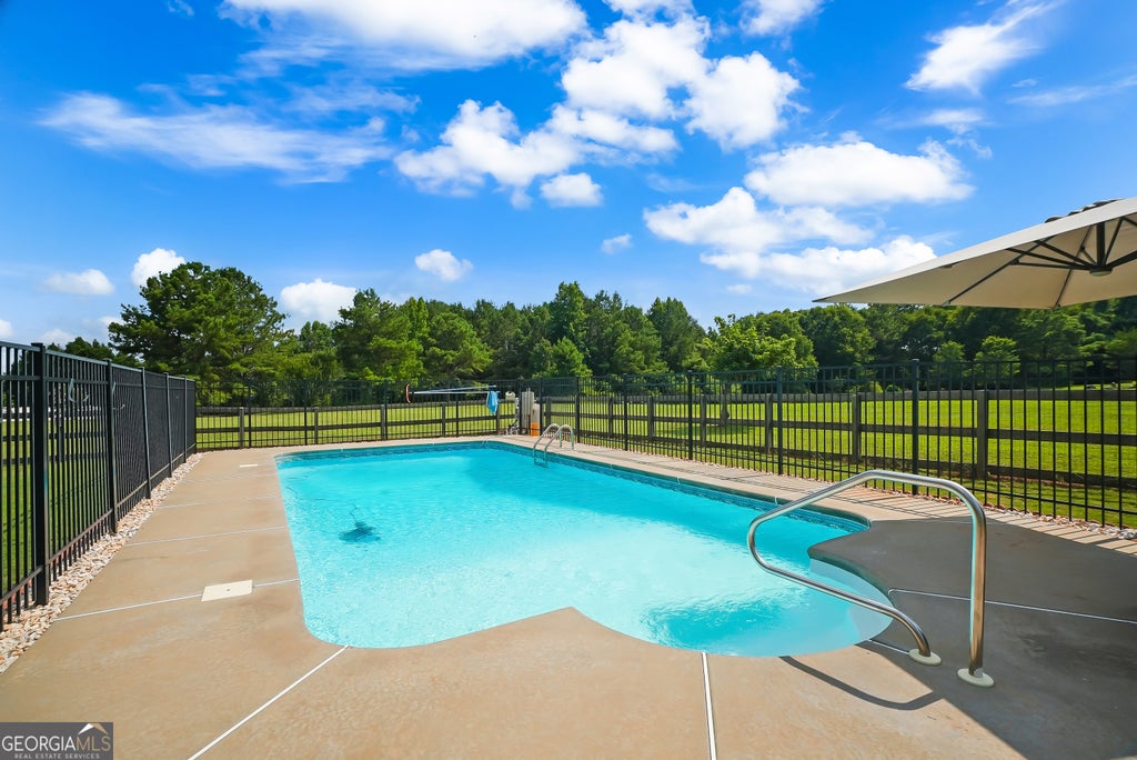 Photo of 188 Meadows Drive, Senoia, GA 30276 (MLS # 10837688)