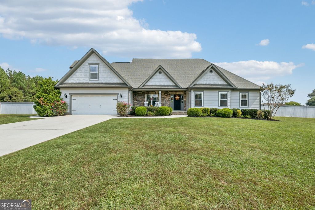 Photo of 54 Mill Springs, Chickmauga, GA 30707 (MLS # 10651868)