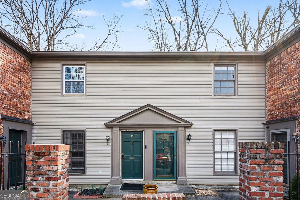 Photo of 3083 Colonial Way #E, Atlanta, GA 30341 (MLS # 10706624)