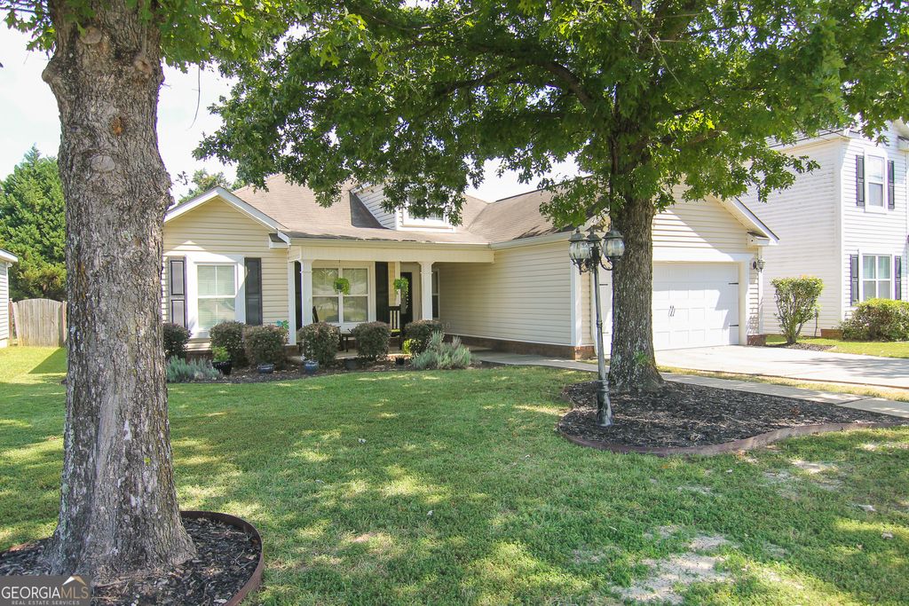 Photo of 116 Thornton Drive, Bonaire, GA 31005 (MLS # 10624714)