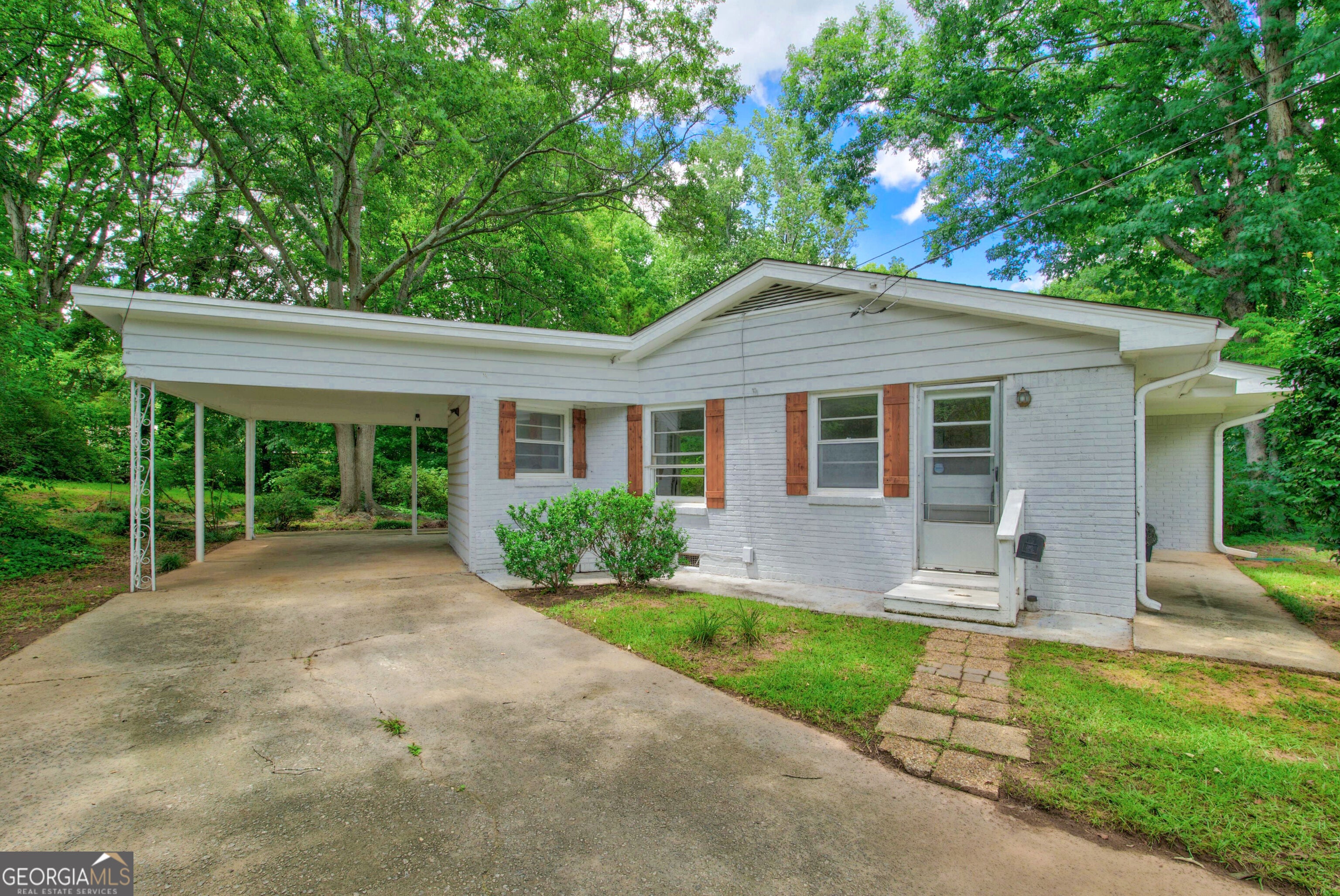 3650 Fred Walker DR SW
