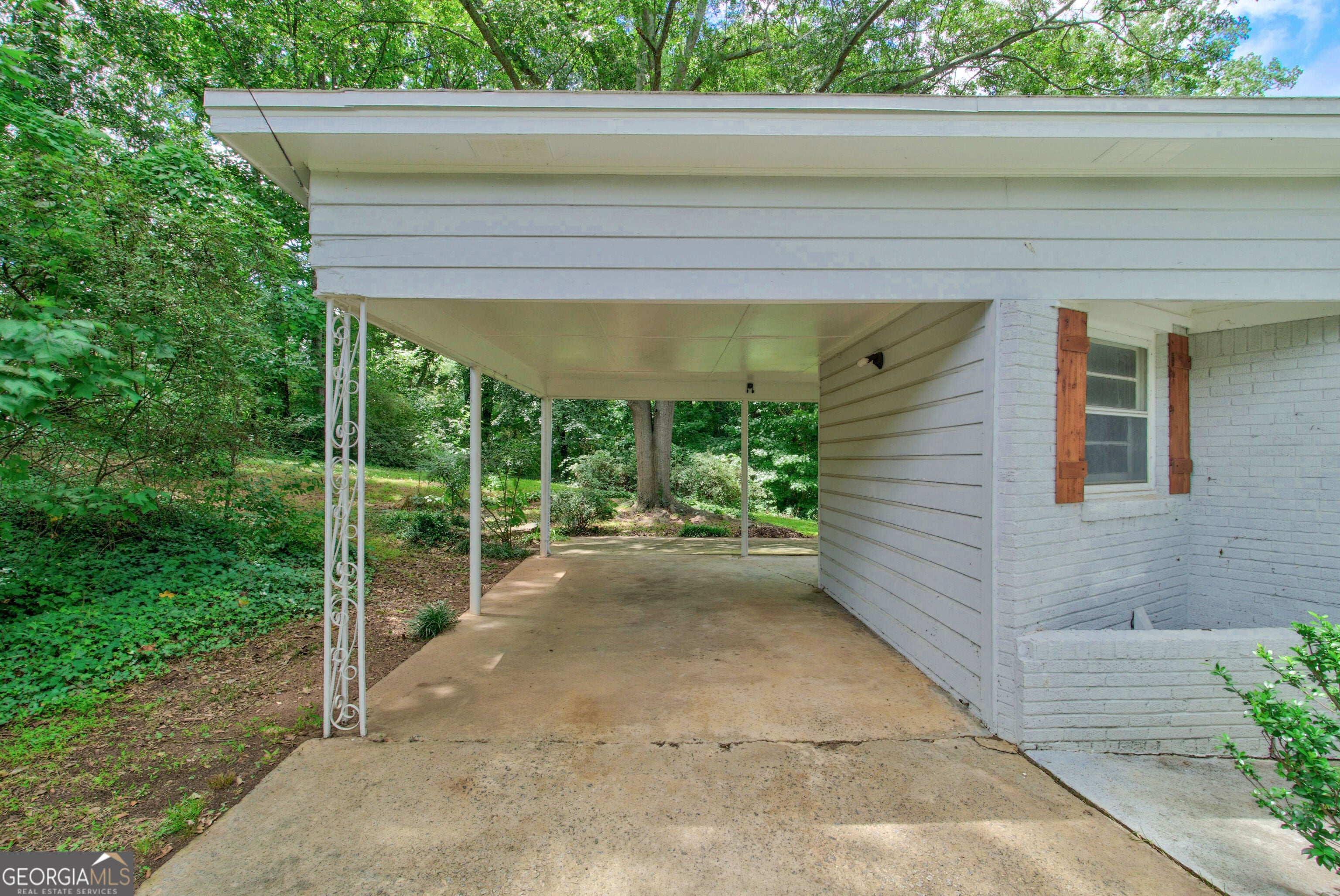 3650 Fred Walker DR SW