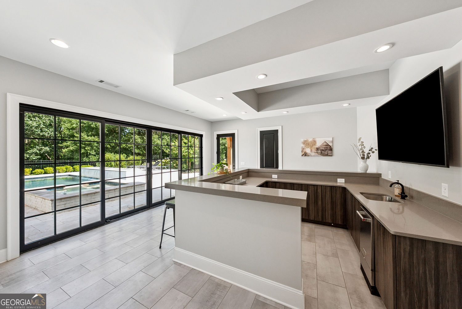 Canton, Georgia 30115, United States, 8 Bedrooms Bedrooms, ,9 BathroomsBathrooms,Residential,Active,170209