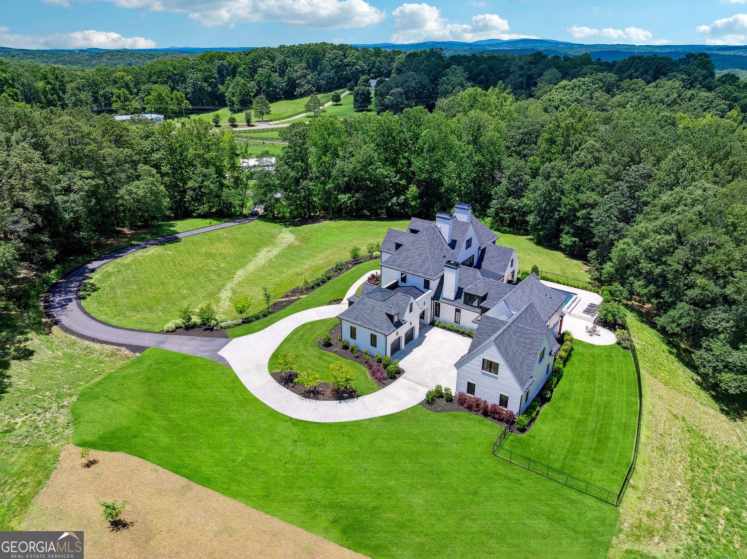 Canton, Georgia 30115, United States, 8 Bedrooms Bedrooms, ,9 BathroomsBathrooms,Residential,Active,170209