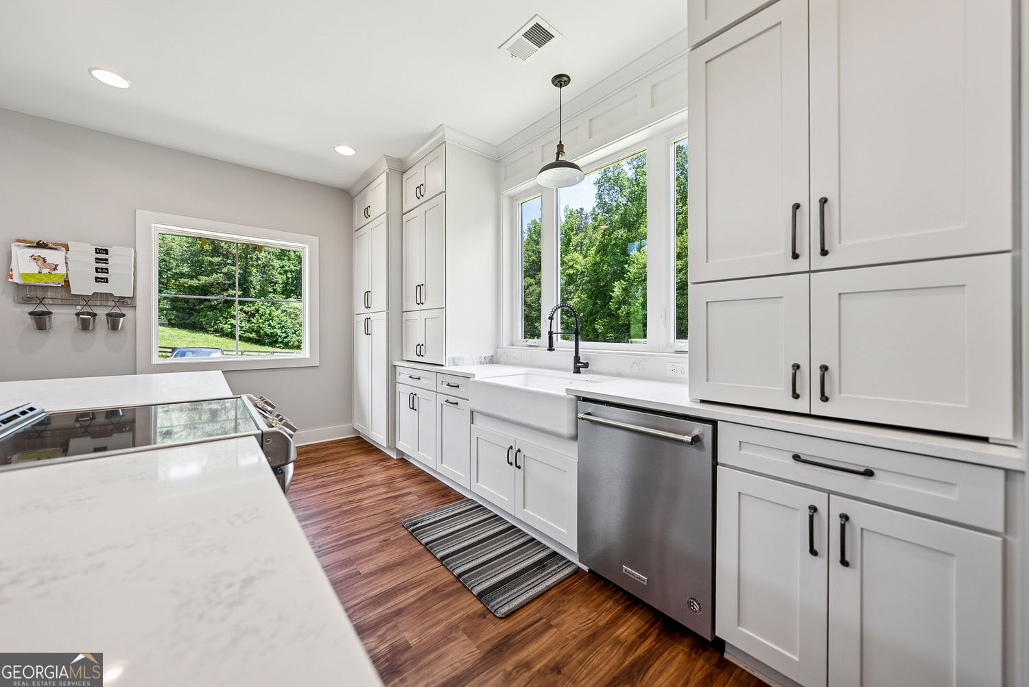 Canton, Georgia 30115, United States, 8 Bedrooms Bedrooms, ,9 BathroomsBathrooms,Residential,Active,170209