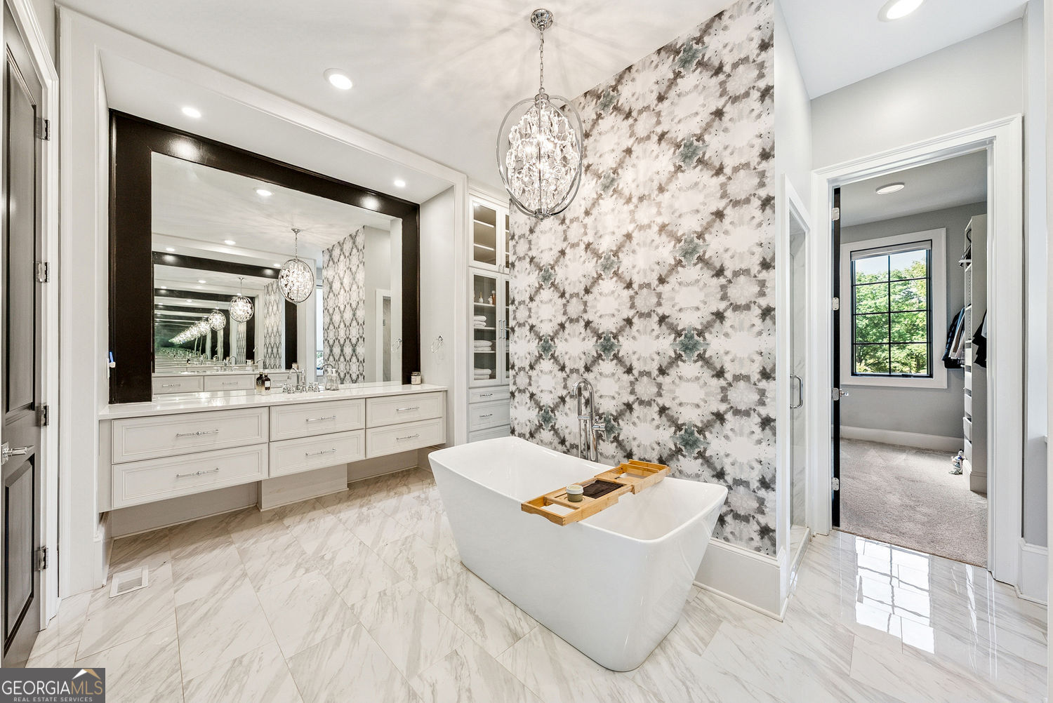 Canton, Georgia 30115, United States, 8 Bedrooms Bedrooms, ,9 BathroomsBathrooms,Residential,Active,170209