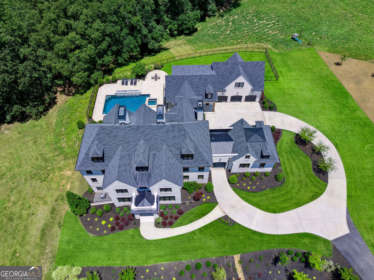 Canton, Georgia 30115, United States, 8 Bedrooms Bedrooms, ,9 BathroomsBathrooms,Residential,Active,170209