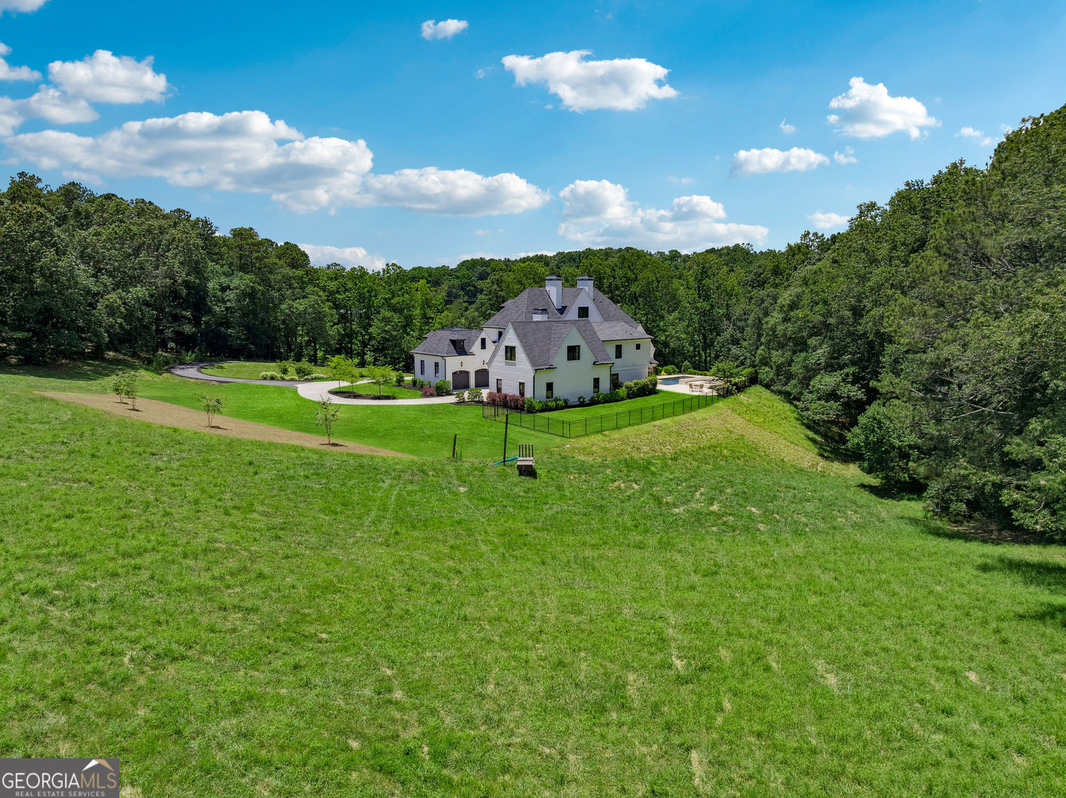 Canton, Georgia 30115, United States, 8 Bedrooms Bedrooms, ,9 BathroomsBathrooms,Residential,Active,170209