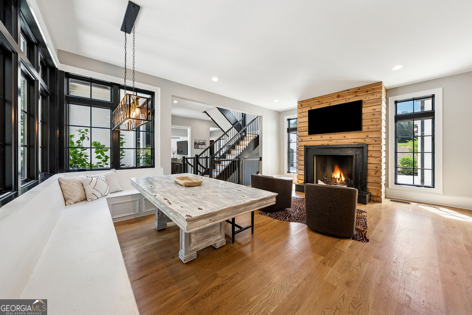 Canton, Georgia 30115, United States, 8 Bedrooms Bedrooms, ,9 BathroomsBathrooms,Residential,Active,170209