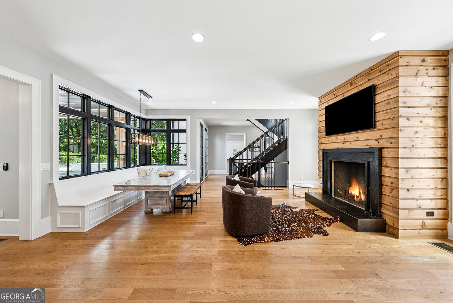 Canton, Georgia 30115, United States, 8 Bedrooms Bedrooms, ,9 BathroomsBathrooms,Residential,Active,170209