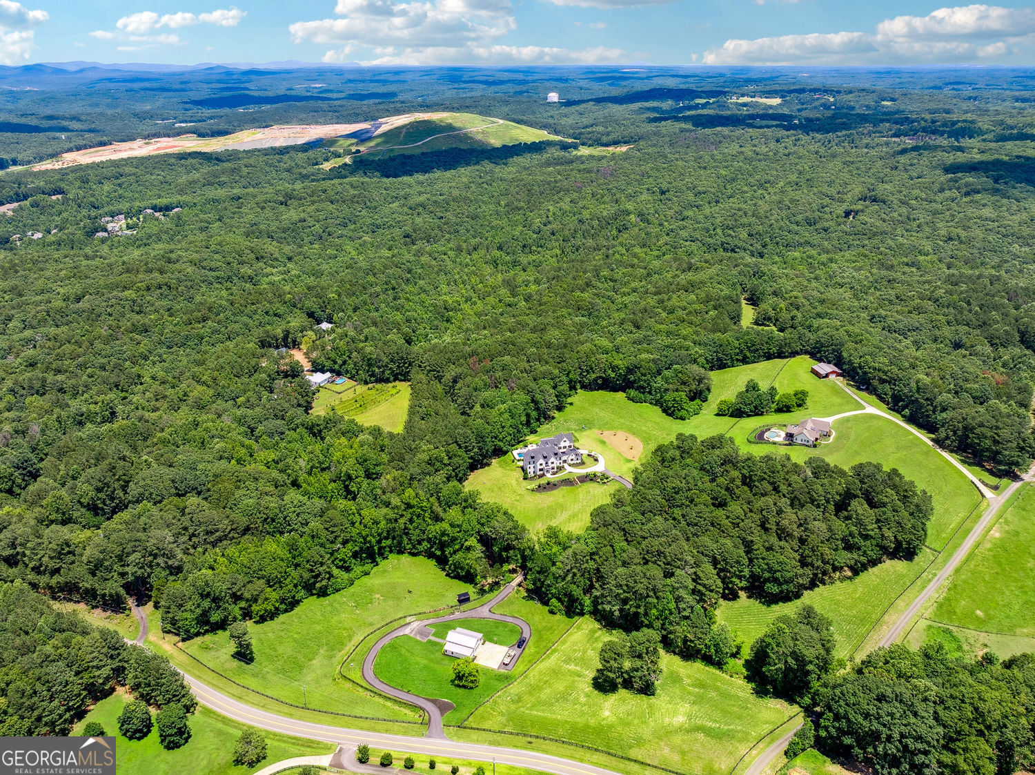 Canton, Georgia 30115, United States, 8 Bedrooms Bedrooms, ,9 BathroomsBathrooms,Residential,Active,170209