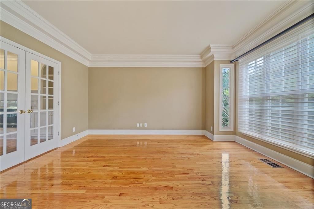 5044 Chapel Lake CIR