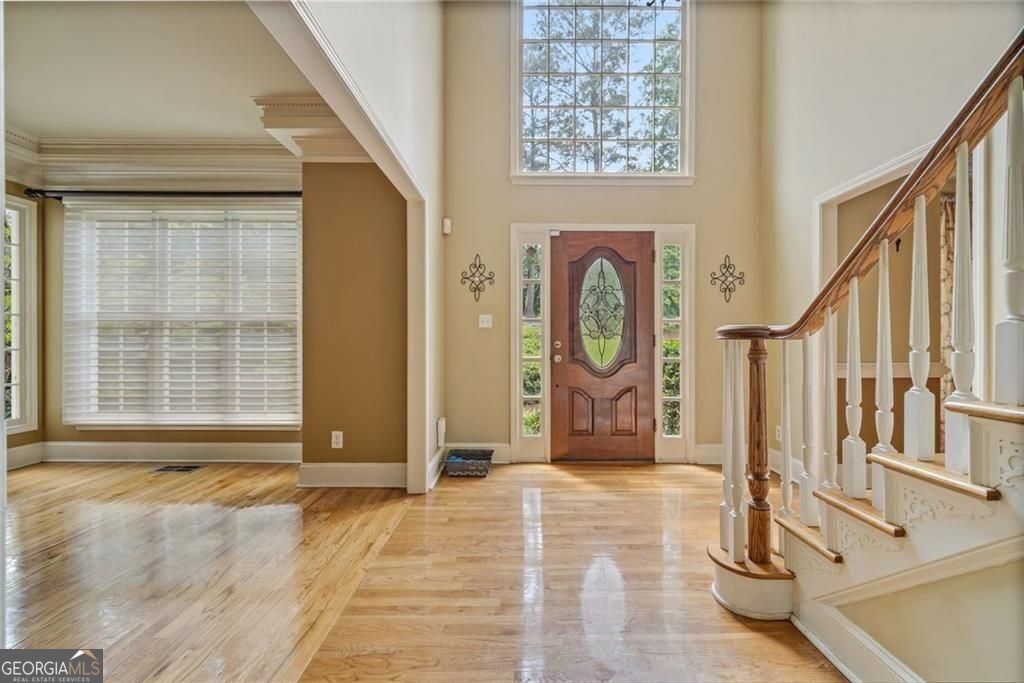 5044 Chapel Lake CIR