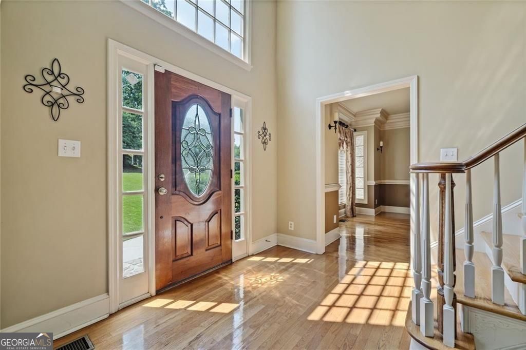 5044 Chapel Lake CIR