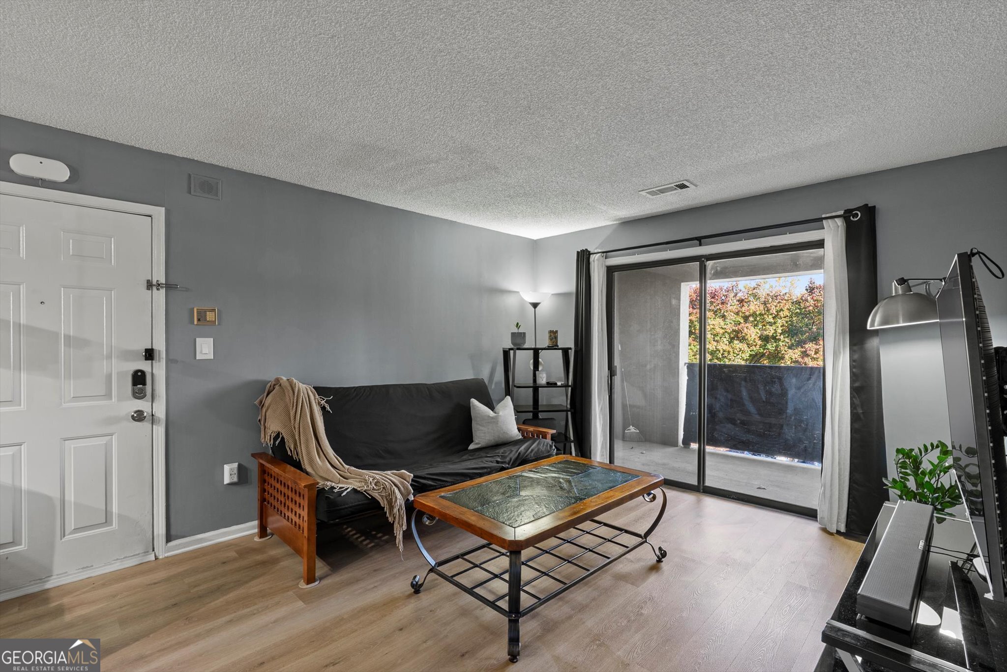 2657 Lenox RD NE L163