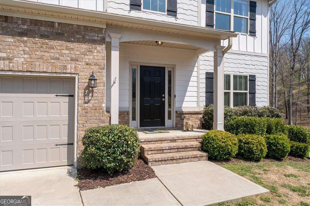 Photo of 17 Four Feathers Lane NE, Rydal, GA 30171 (MLS # 10720833)