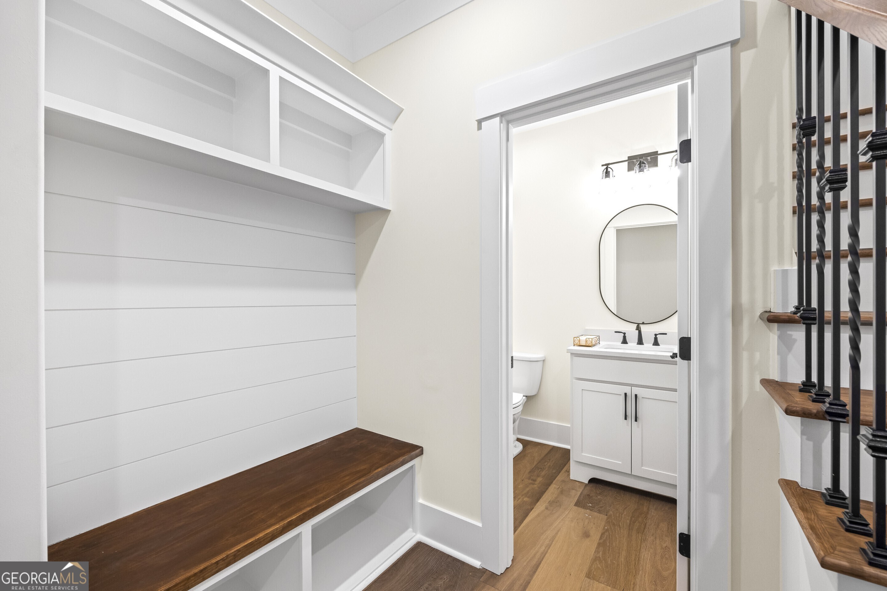 Toccoa, Georgia 30577, United States, 4 Bedrooms Bedrooms, ,4 BathroomsBathrooms,Residential,Active,31137