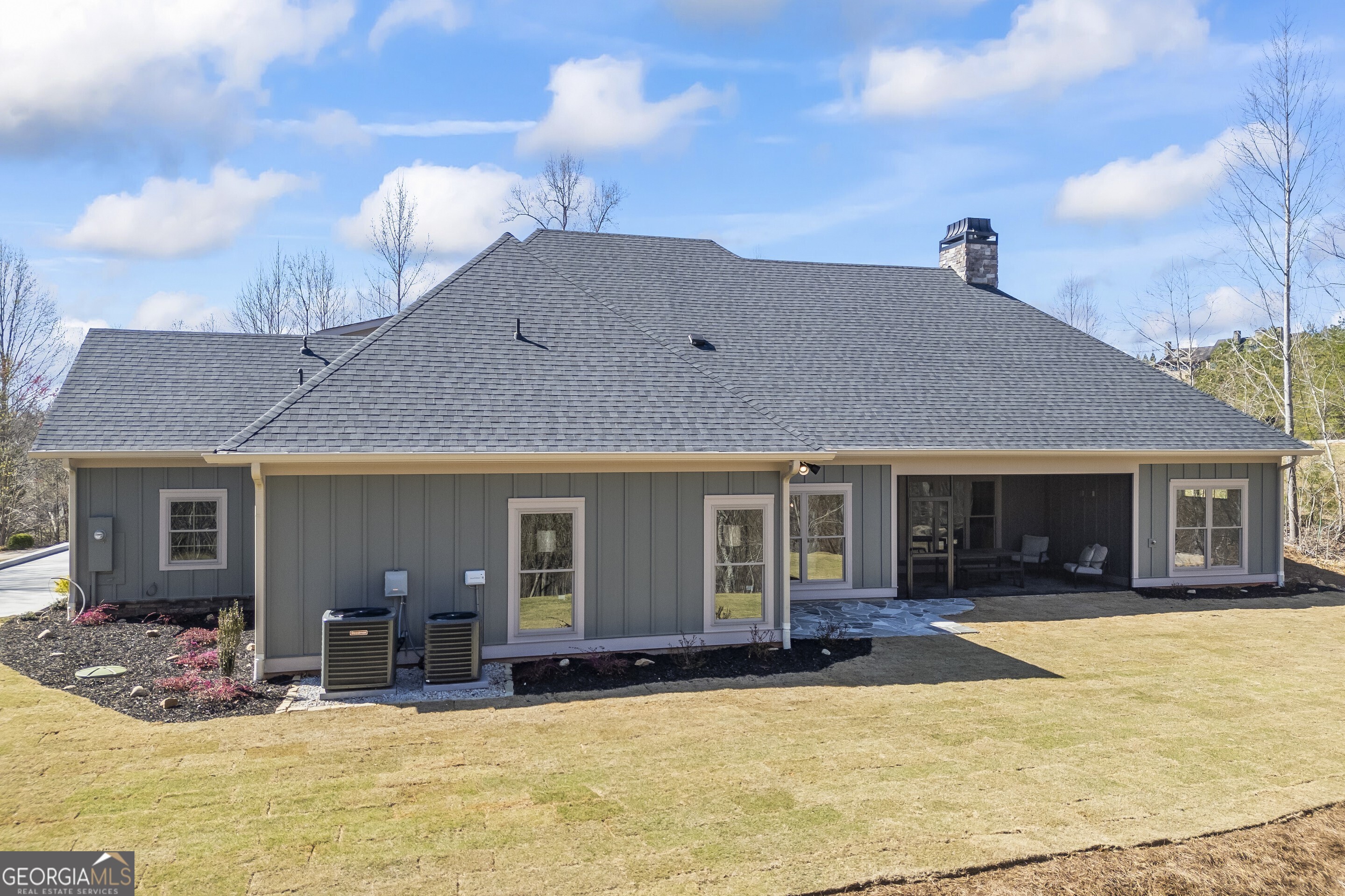 Toccoa, Georgia 30577, United States, 4 Bedrooms Bedrooms, ,4 BathroomsBathrooms,Residential,Active,31137