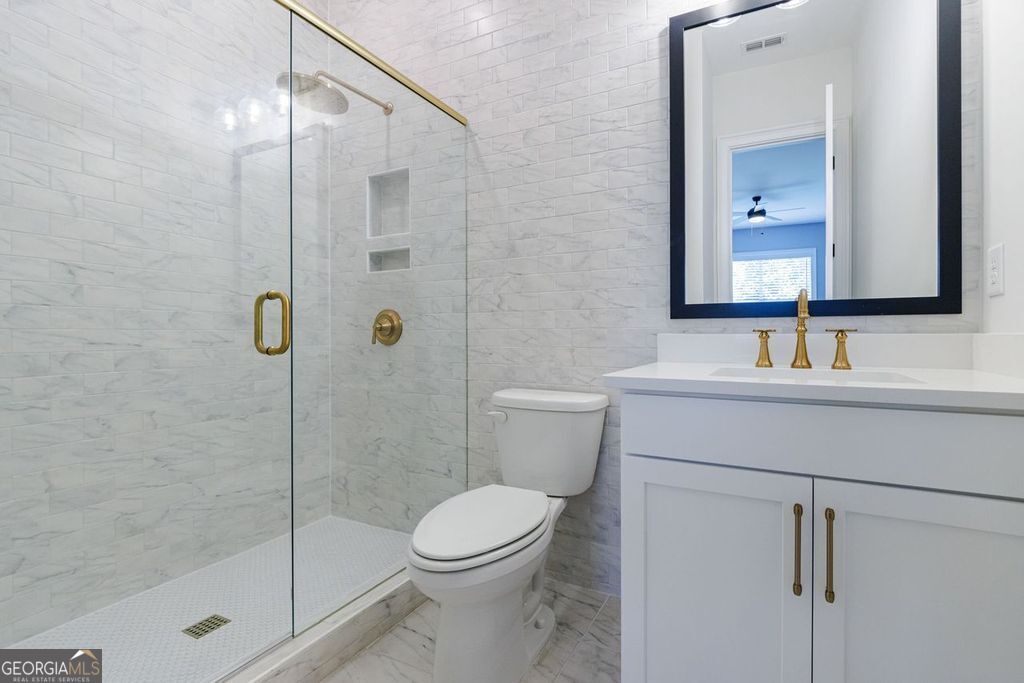 Tanglewood Enclave - Residential