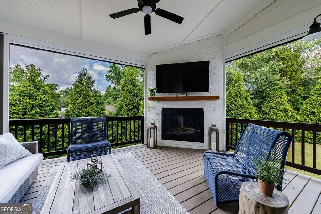 Tanglewood Enclave - Residential