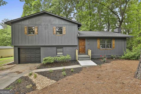 Photo of 157 Hyde Circle, Newnan, GA 30263 (MLS # 10705825)