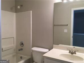windward pointe - Residential Lease