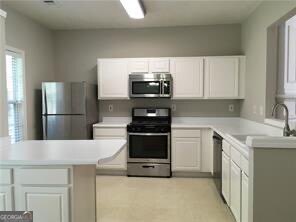 windward pointe - Residential Lease
