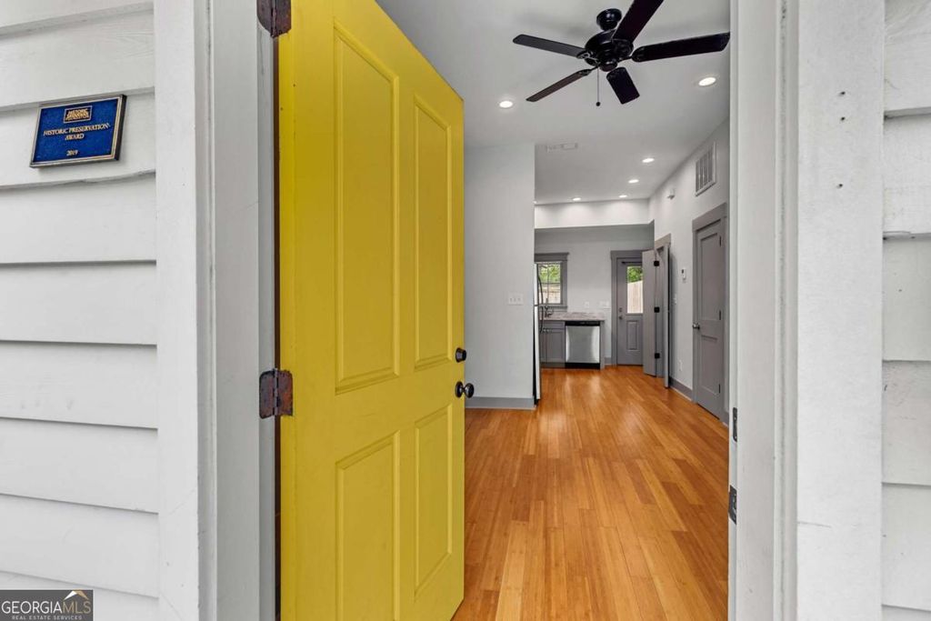 Photo of 514 E Hall Street, Savannah, GA 31401 (MLS # 10653340)