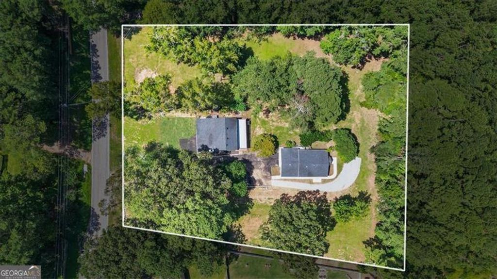 Photo of 724 Cowan Road SE, Conyers, GA 30094 (MLS # 10811207)
