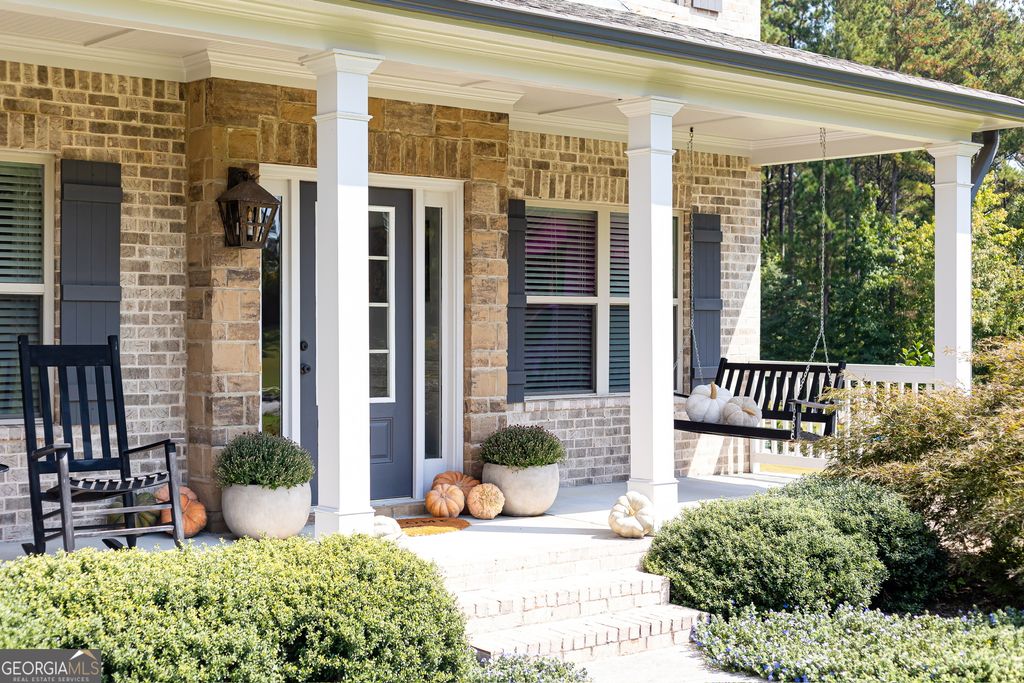 Photo of 620 Creekside Trace, Covington, GA 30014 (MLS # 10720416)