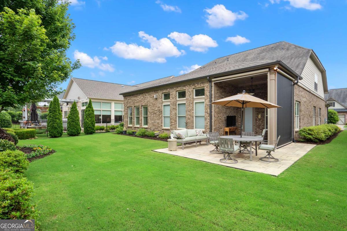 2115 Creekstone Point DR