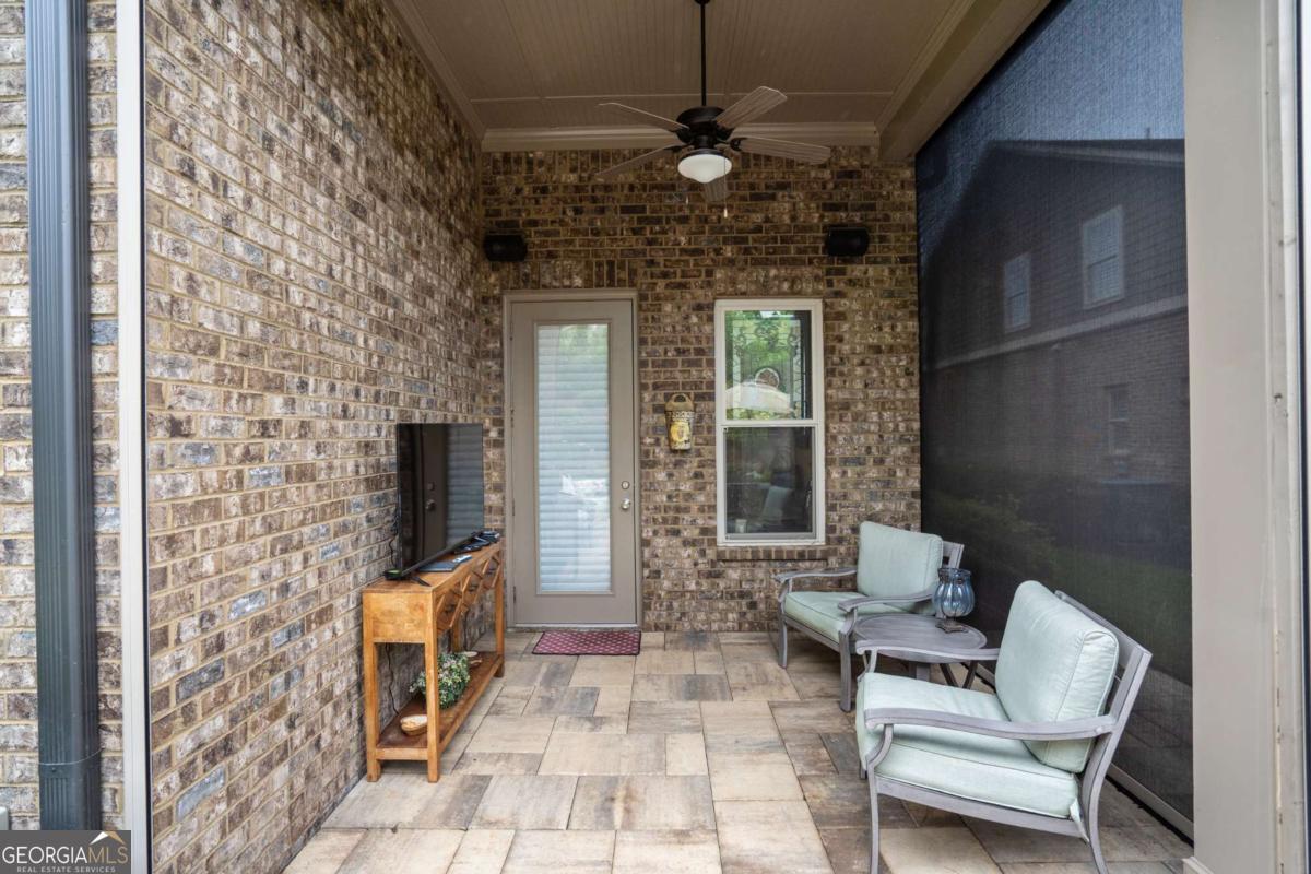 2115 Creekstone Point DR