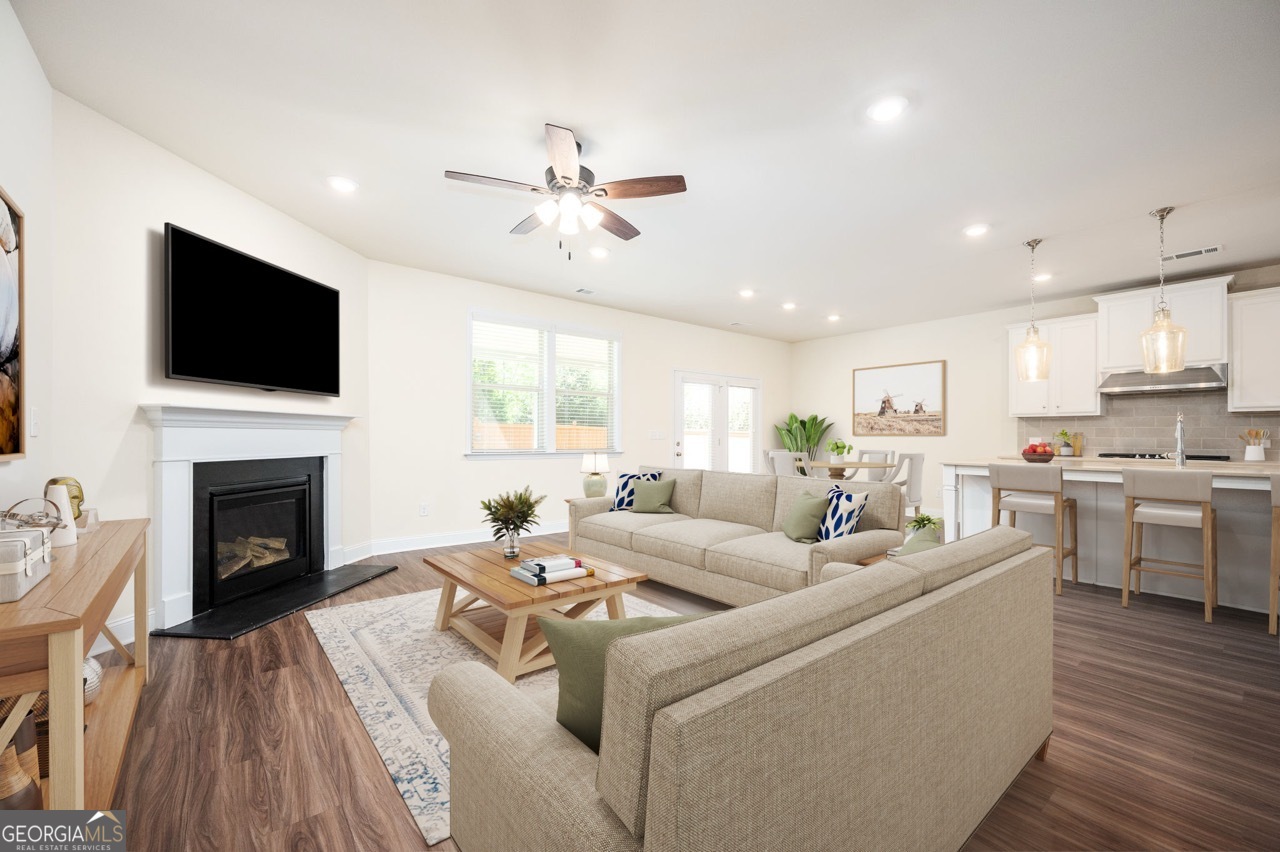 228 Gallant Fox WAY