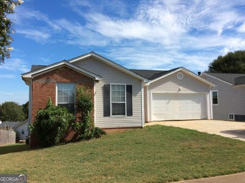 A home in Mcdonough