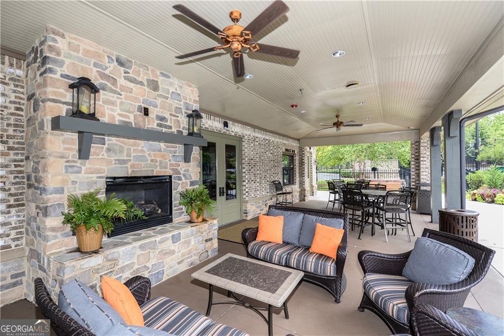 Crooked Creek - Residential