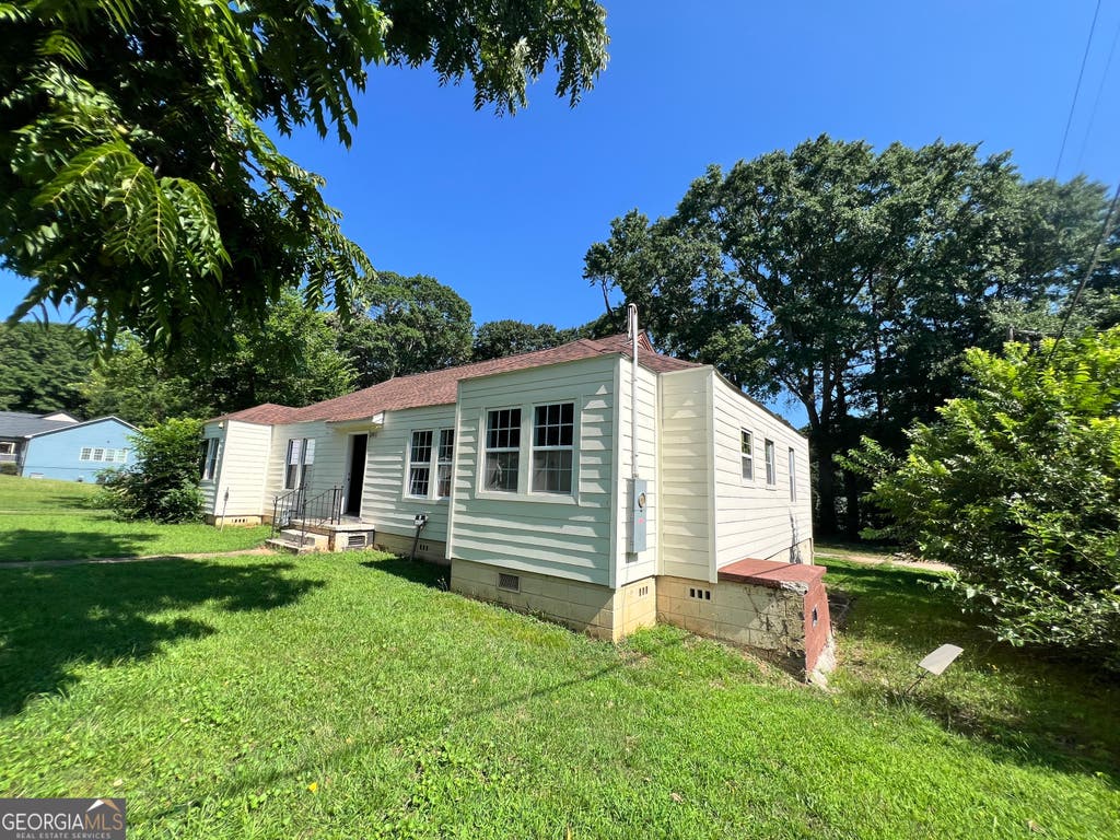 Photo of 1241 Lyle Avenue, East point, GA 30344 (MLS # 10819190)