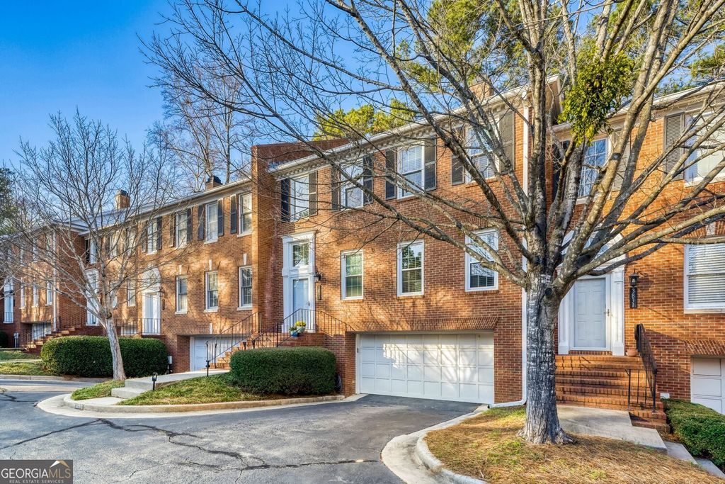 Photo of 3833 Savannah Square E, Atlanta, GA 30340 (MLS # 10709029)