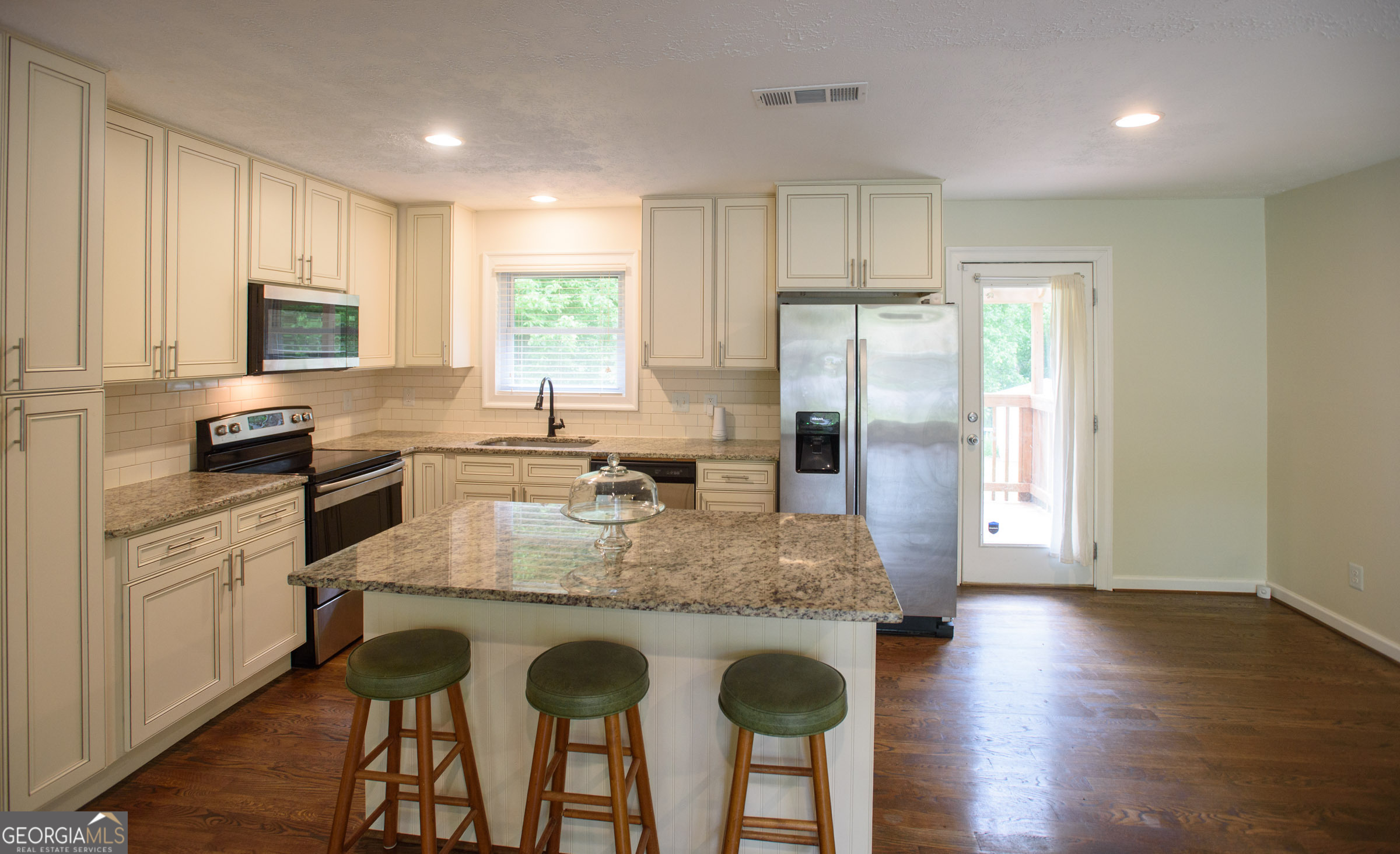 3267 Donnebrook LN SE