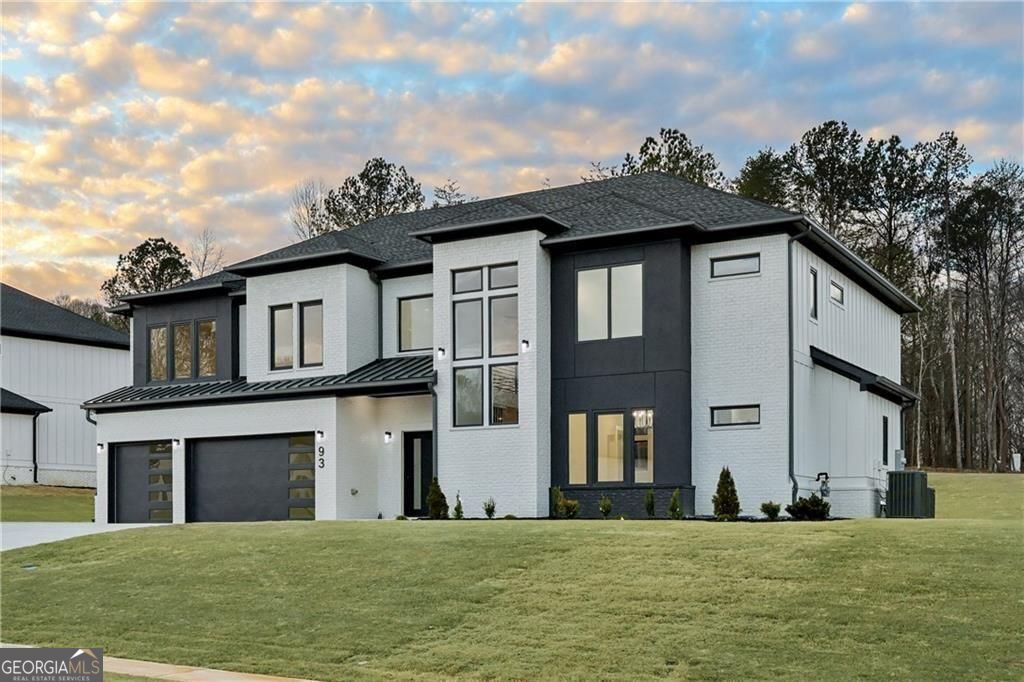 93 Rocky Ridge WAY